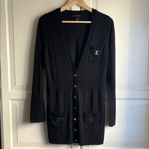 White House Black Market black wool V-neck snap closure cardigan size US M
